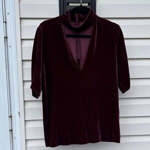 Theory Ladies Velvet Burgundy Velvet neck top-S-EUC